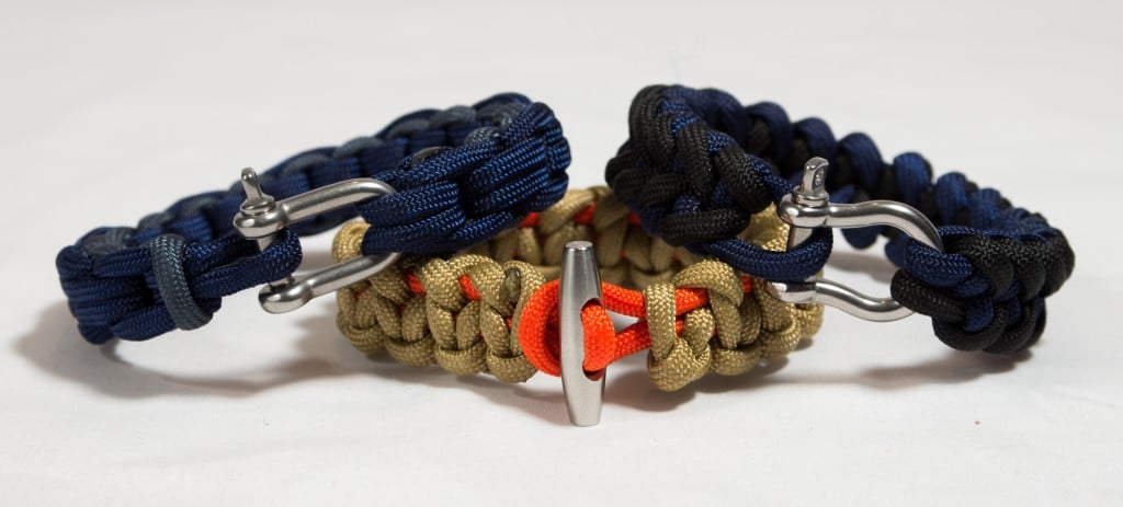 Paracord security bracelets that can be carried on during air travel