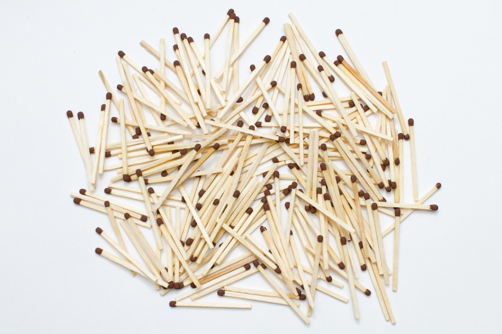 heap of safety match, matches are allowed as a carry on