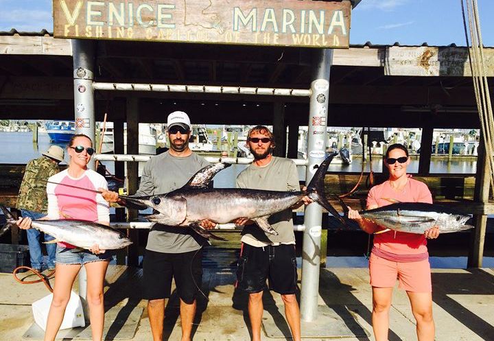 Happy clients with Louisiana Tuna Charters